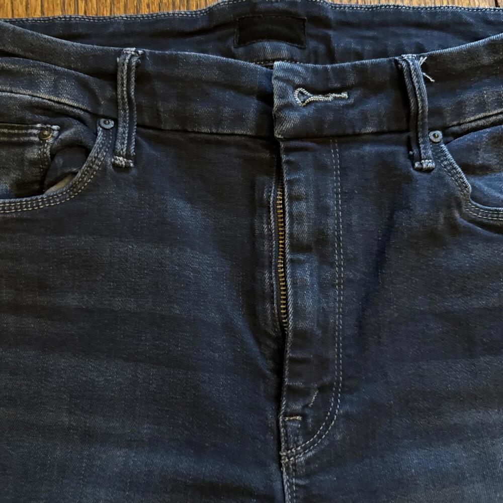 MOTHER Denim Women's The Looker ankle Fray Jeans in Girl Crush Size 29